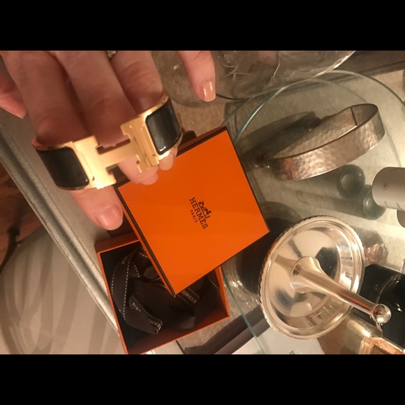 Hermes Gold and Black Bracelet - Picture 7 of 14